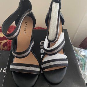 Black and Metallic Three Strap Taper Heel